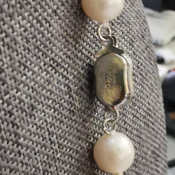 Pearl Necklace with Appraisal - Picture 6 of 7